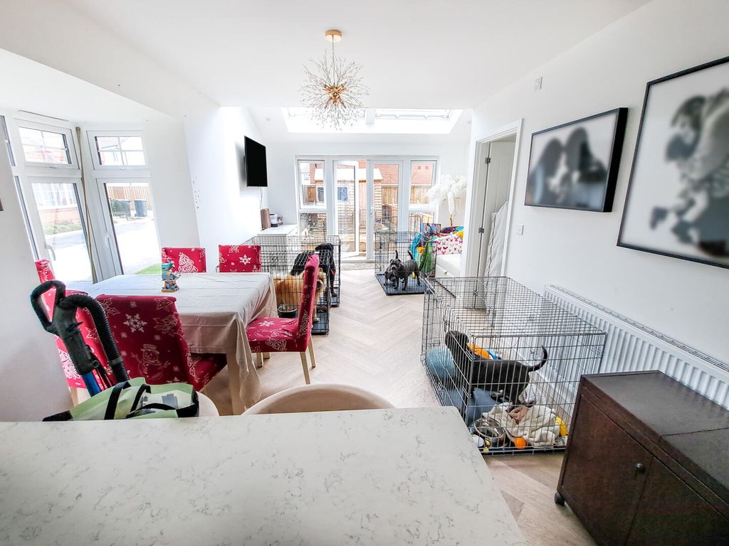 Additional image 4 of 4 bed detached house for saleSnowdrop Mead, Highbridge TA9