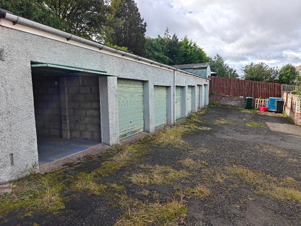 Property photo 2 of 13 Photo 2