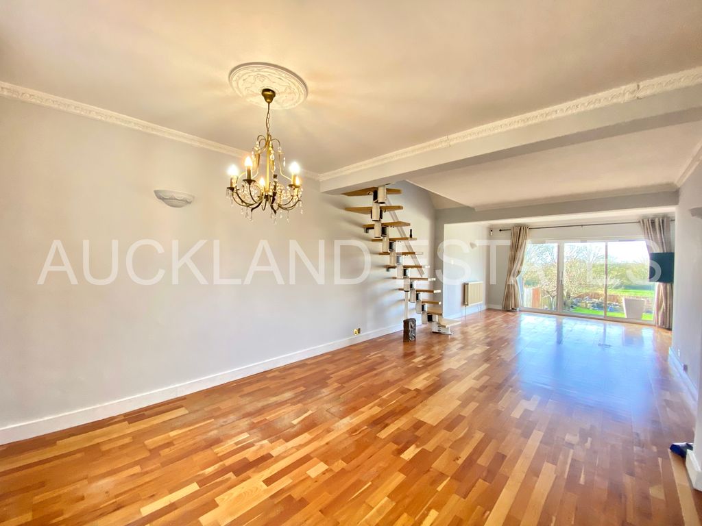 Property photo 3 of 27 Img_E7939