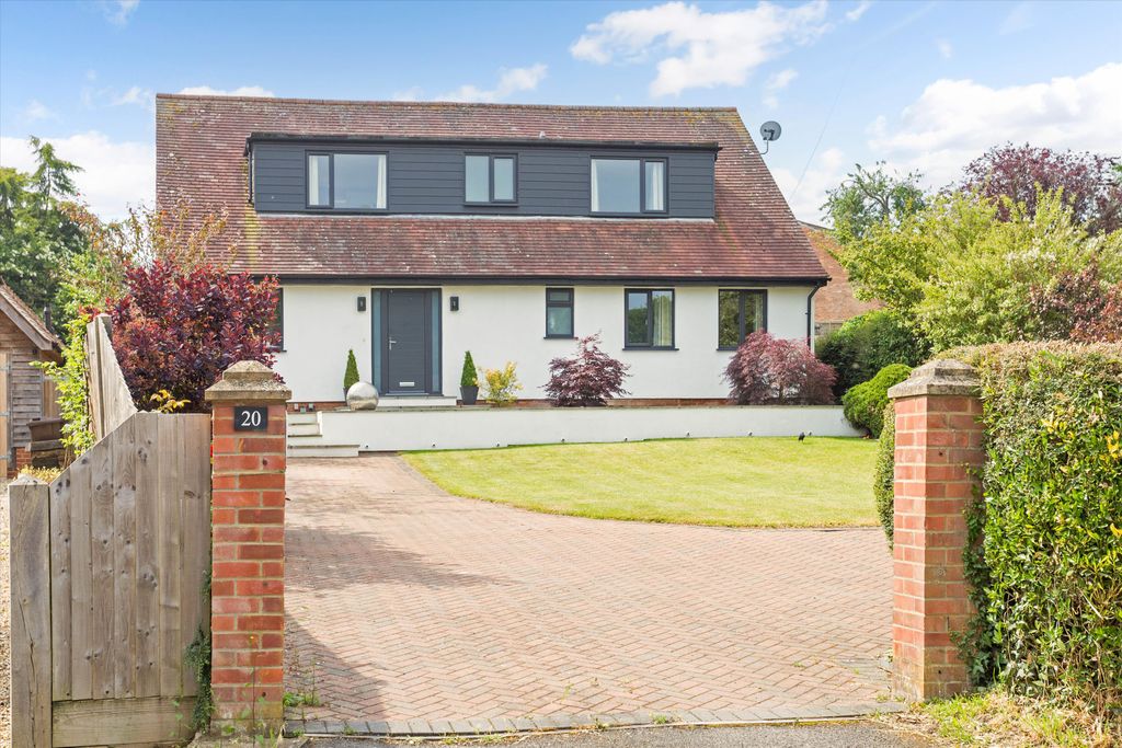 Property photo 1 of 18 Image