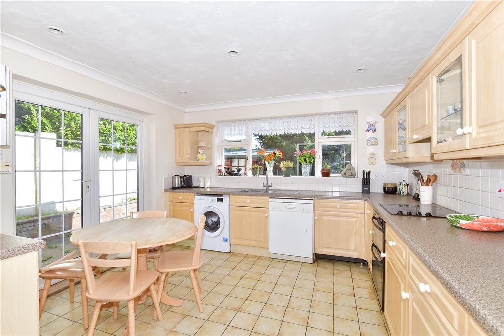Property photo 1 of 16 Kitchen