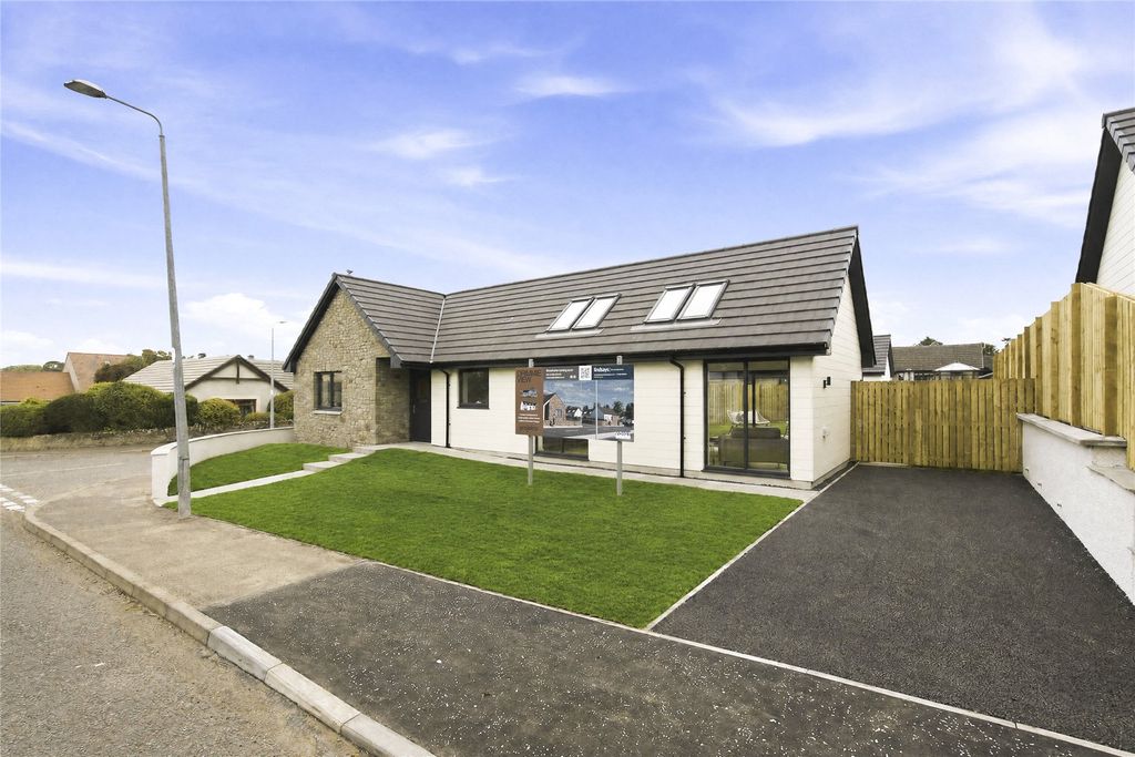 Property photo 1 of 25 Picture No. 22