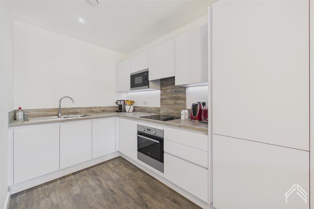 Property photo 3 of 11 3.Jpg