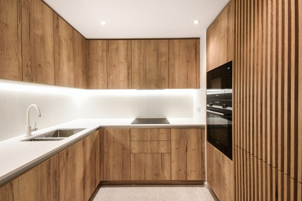 Property photo 2 of 12 Dsc_0386_High