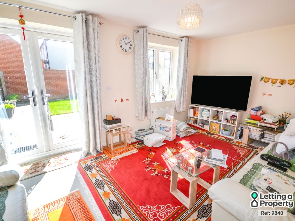 Property photo 3 of 11