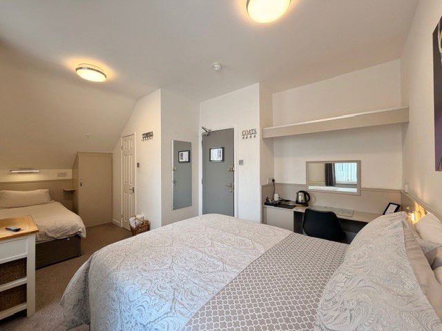 Property photo 1 of 57