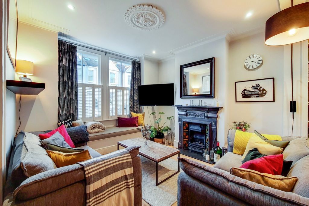 Property photo 3 of 18 1226505