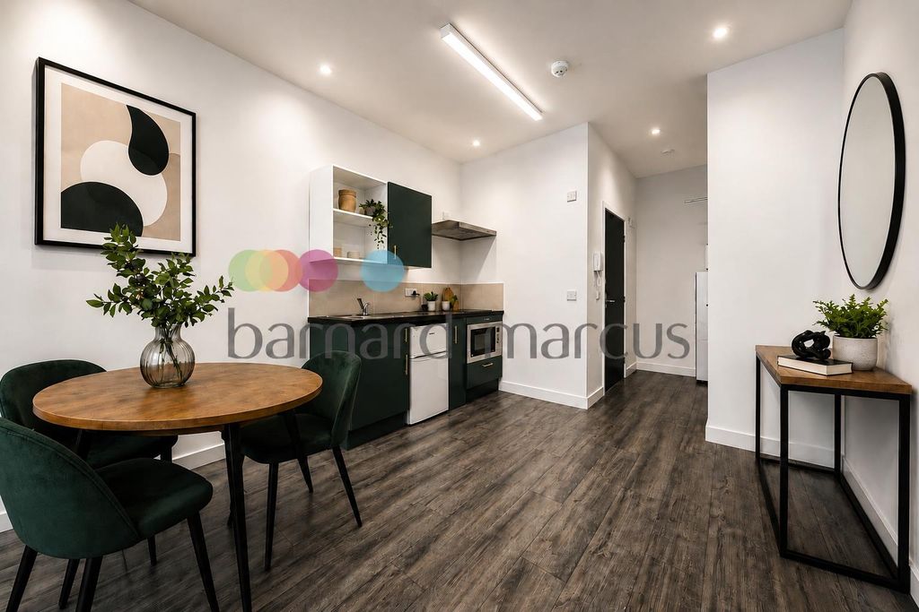 Property photo 2 of 6 Dining Room