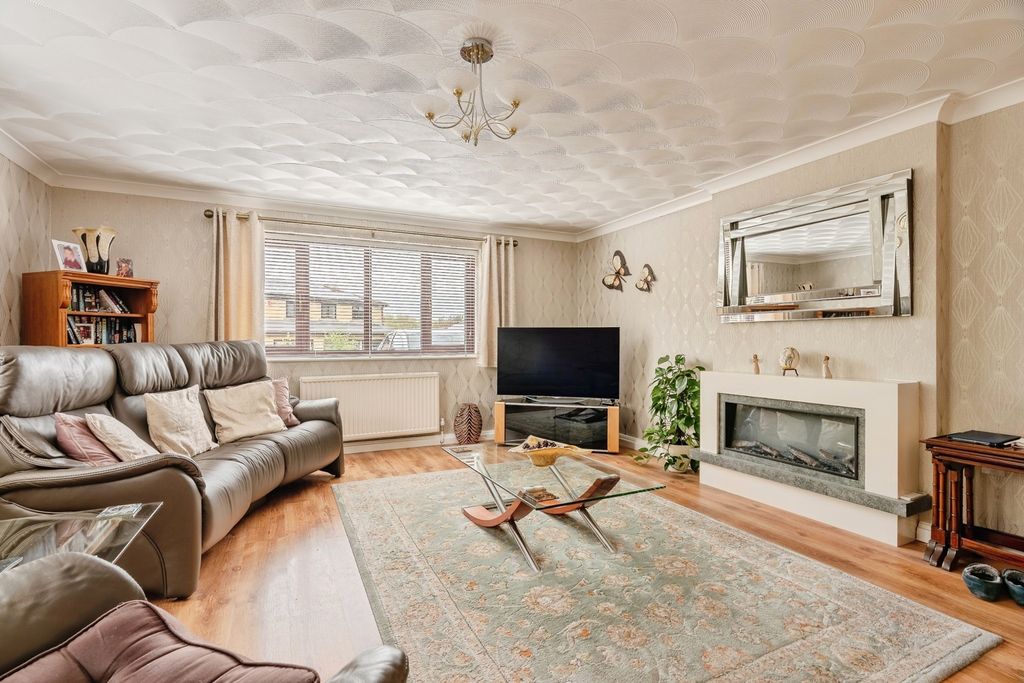 Property photo 2 of 29 Photo