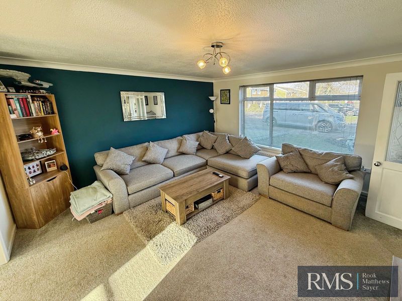 Property photo 2 of 10 Photo 12