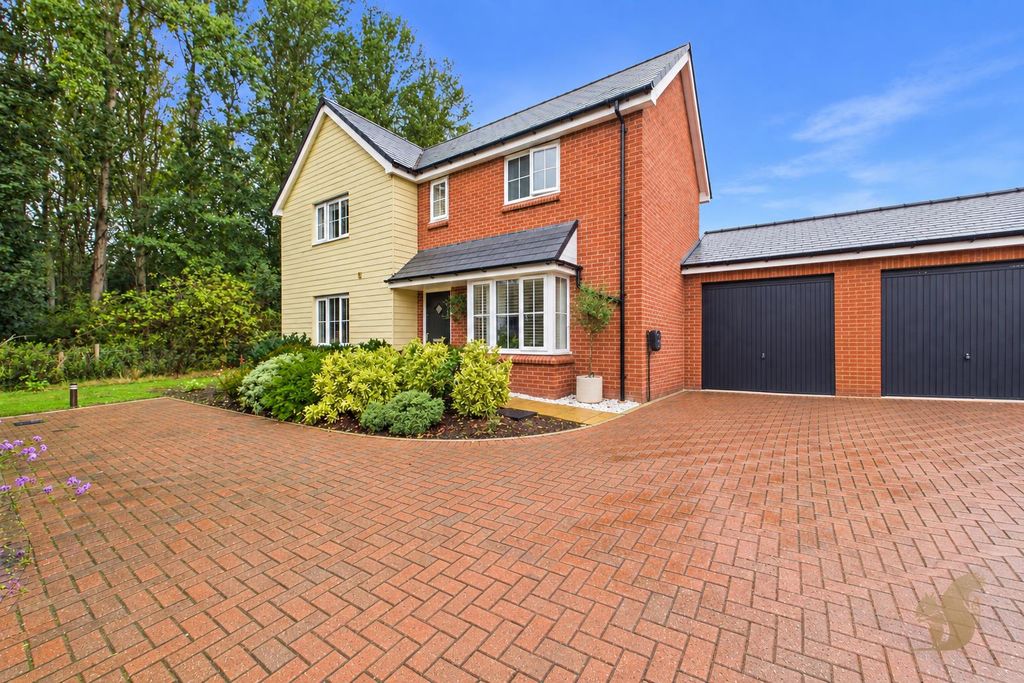 Property photo 1 of 35 C716439E-A02D-4EE4-907B-0F2606Ade5B3.Png