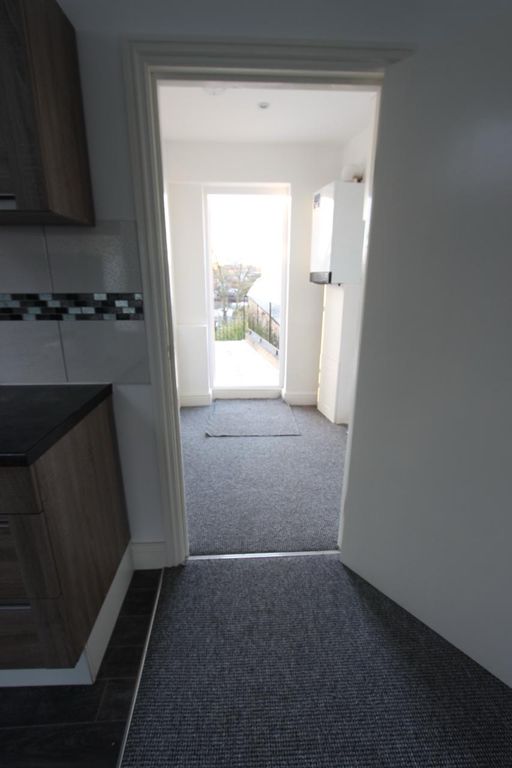 Property photo 2 of 34