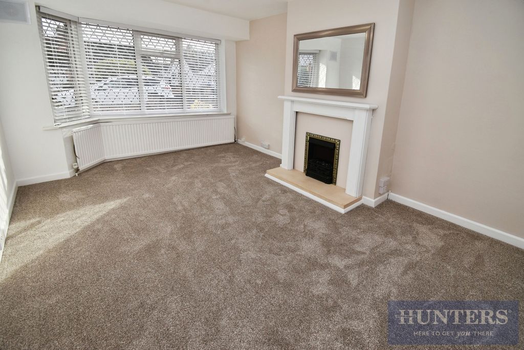 Property photo 2 of 15 Pbox-Img.Jpg