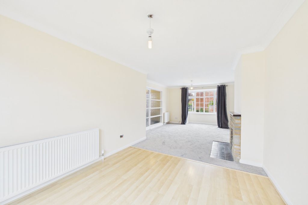 Property photo 2 of 10 Picture No. 06