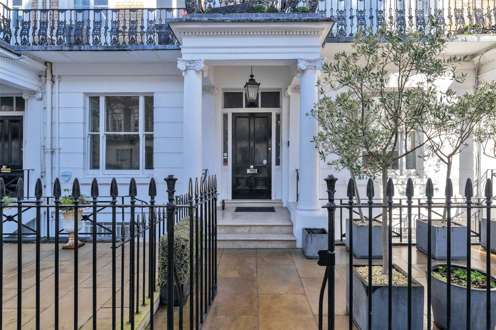 Property photo 3 of 11 Picture No. 14