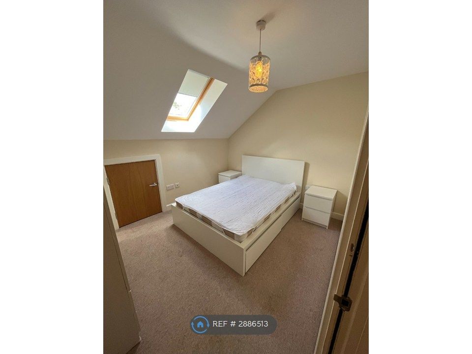 Additional image 5 of 2 bed flat to rentY Bae, Bangor LL57