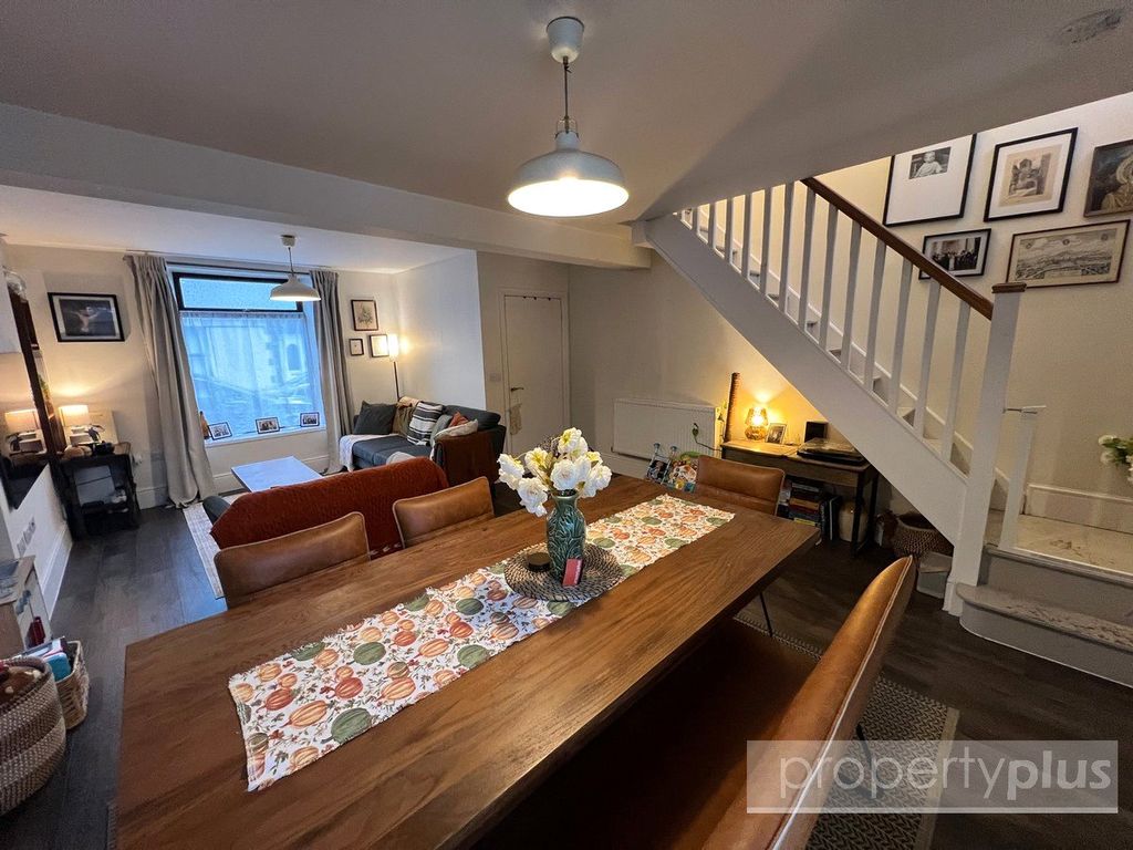 Property photo 2 of 14 Picture No. 07