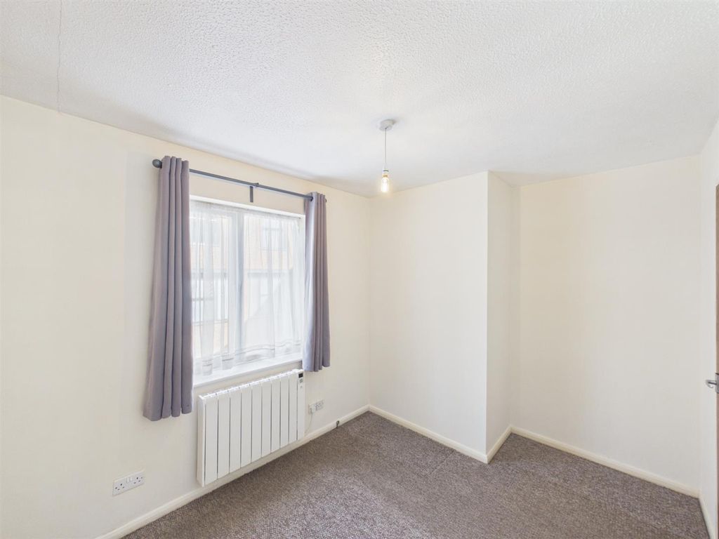 Property photo 3 of 7 Cam05080G0-Pr0434-Still007.Jpg