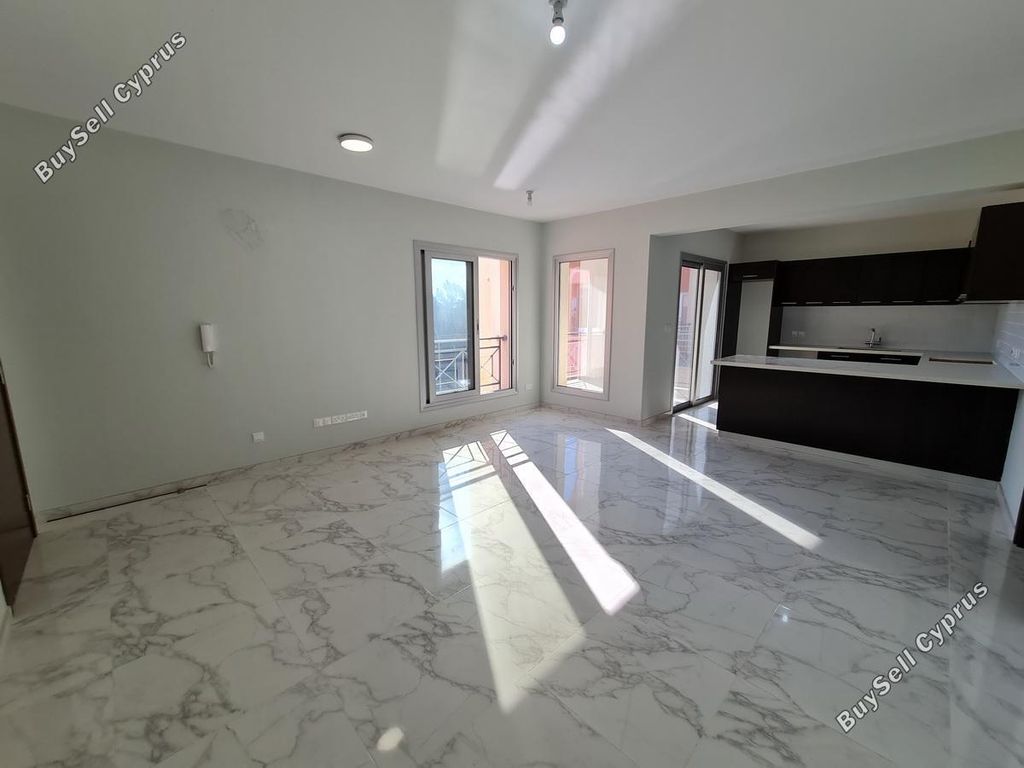 Property photo 3 of 31