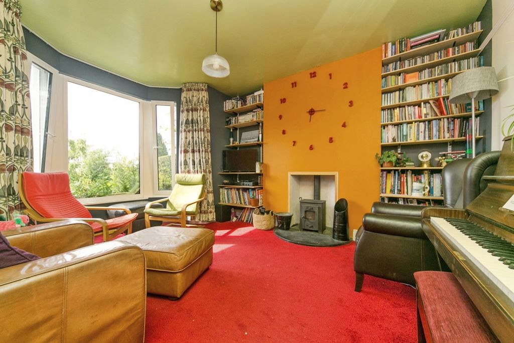 Property photo 3 of 20 Pbox-Img.Jpg