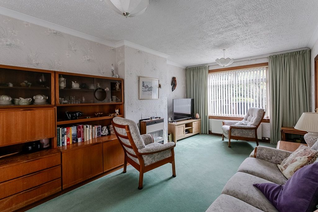 Property photo 3 of 24