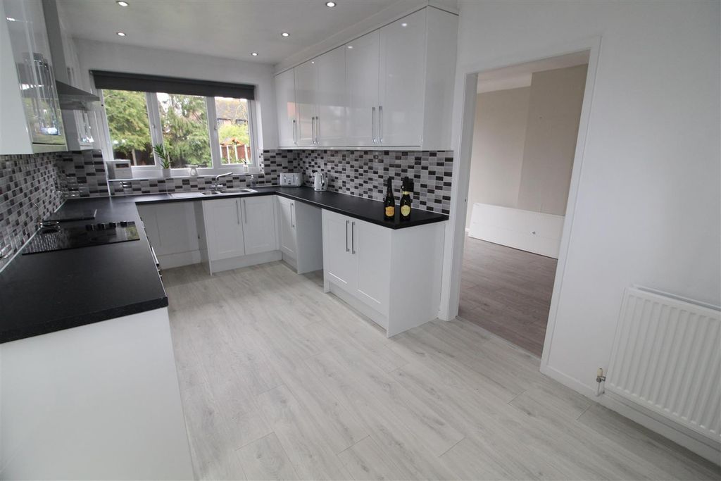Property photo 3 of 15 Img_0679.Jpg