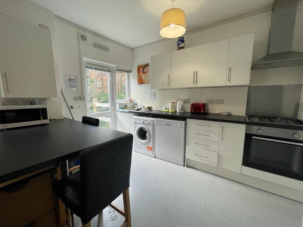 Property photo 2 of 15 4623541