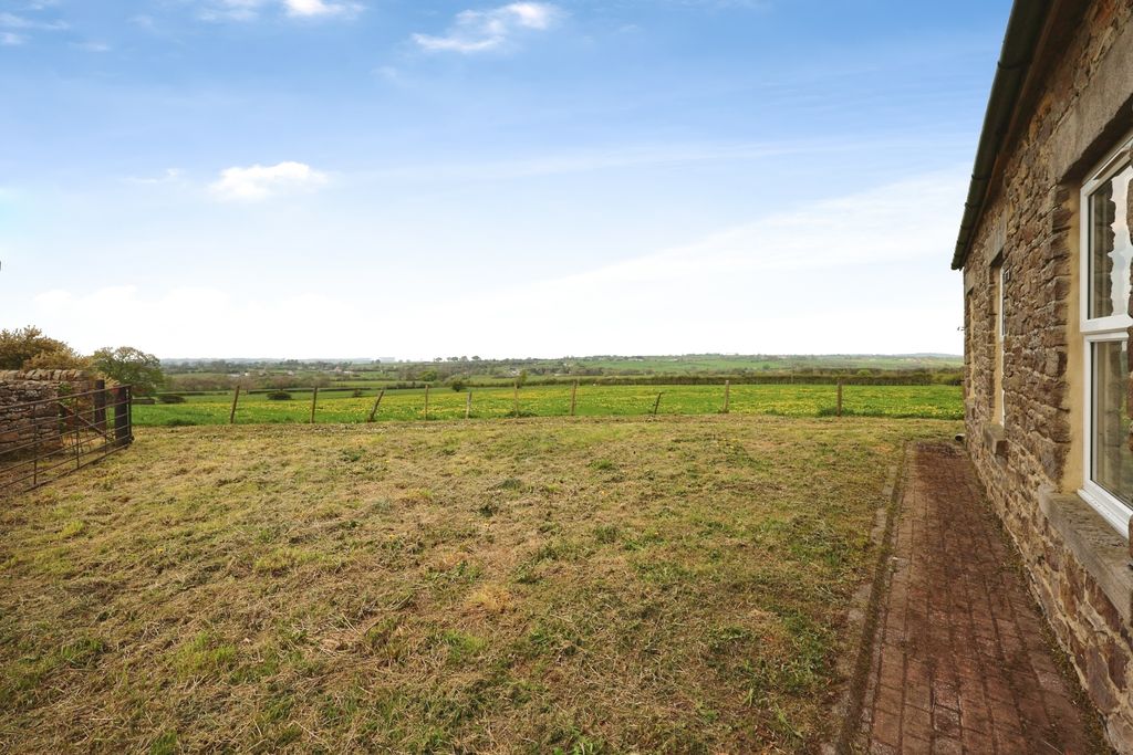 Property photo 3 of 17 Pbox-Img.Jpg