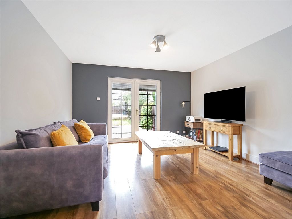 Property photo 2 of 22 Picture No. 05