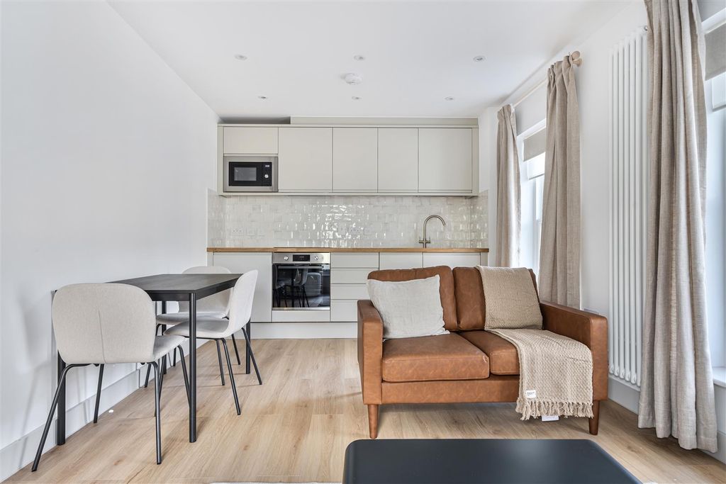 Property photo 2 of 14 1-69c63937594B2-1437474-9-69c55E415B370-1.Jpg