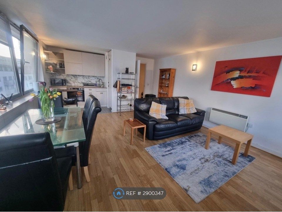 Property photo 3 of 16