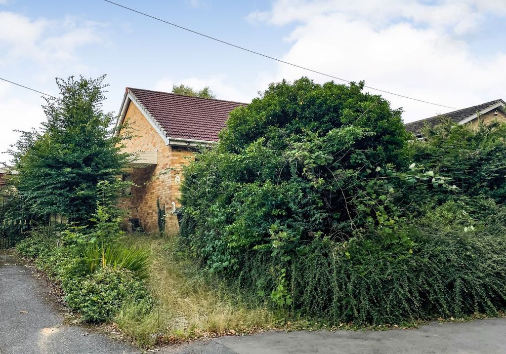 Property photo 1 of 6