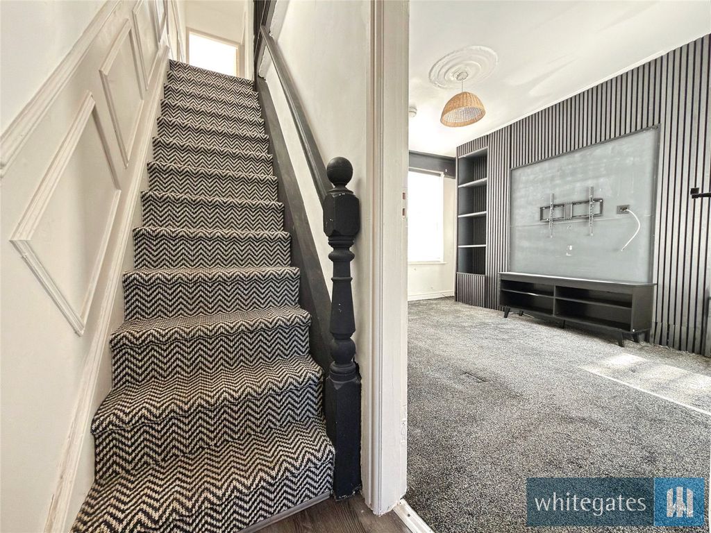 Property photo 2 of 18 Picture No. 05