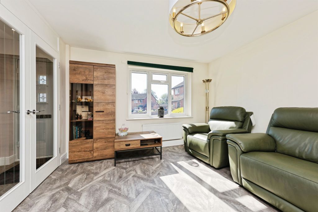 Property photo 3 of 15