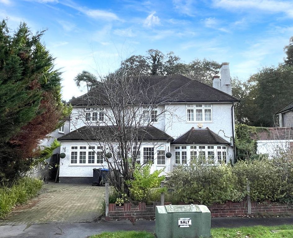 Property photo 1 of 18