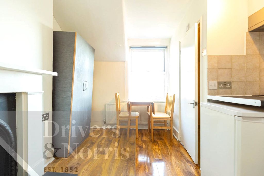 Property photo 3 of 5 Picture No. 03