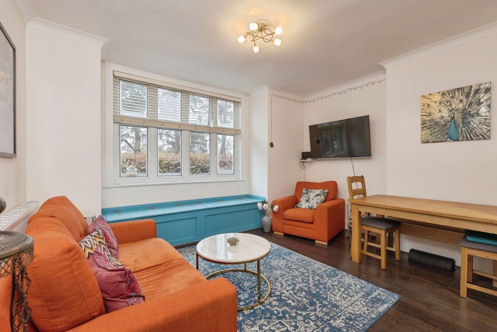 Property photo 2 of 14 Photo