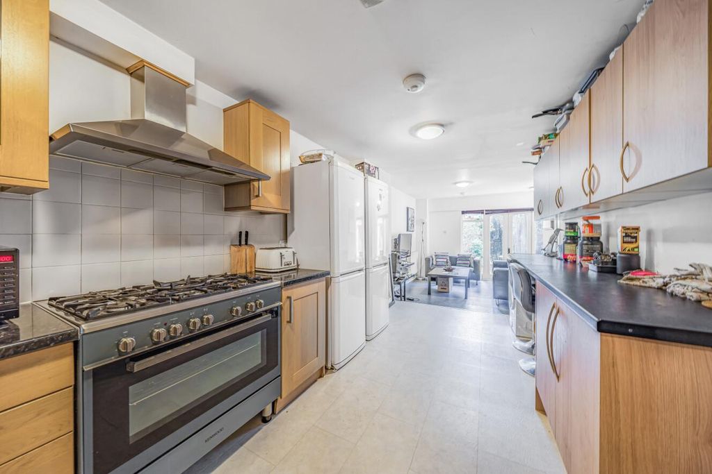 Property photo 2 of 9 Picture 2