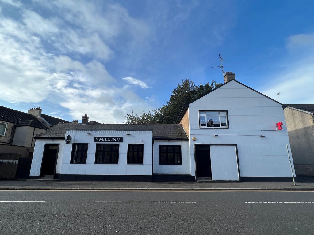 Property photo 1 of 5