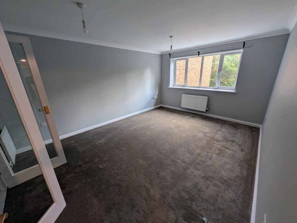 Property photo 2 of 6 Living Room