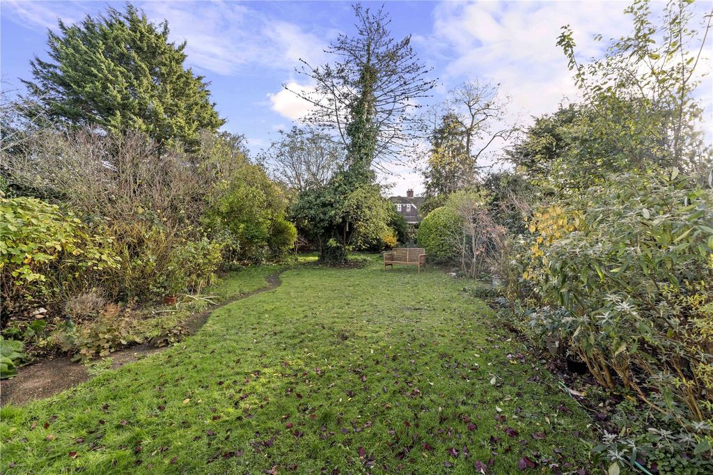 Property photo 2 of 11 Picture No. 60