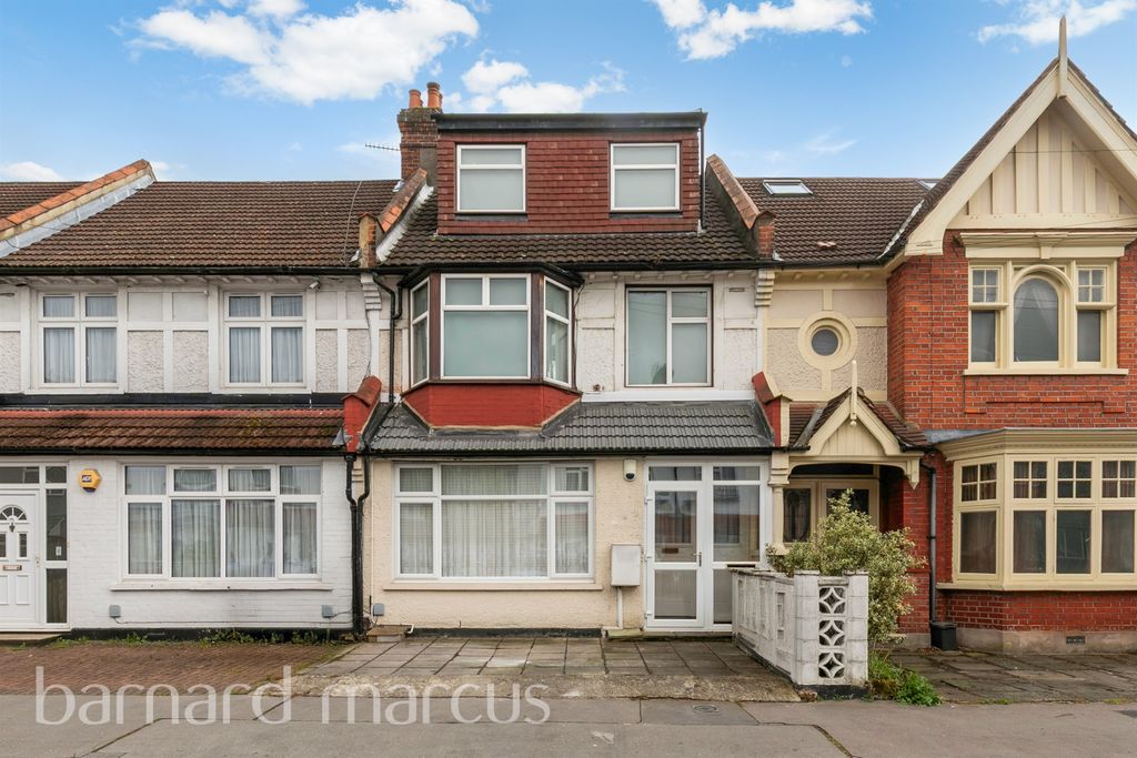 Property photo 1 of 9