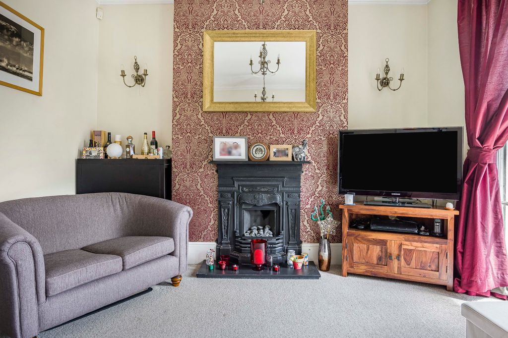 Property photo 3 of 16 Picture No. 45