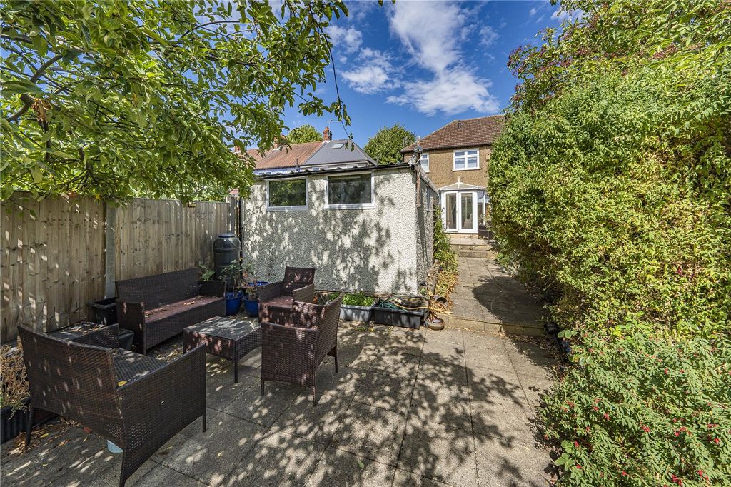 Property photo 1 of 12 Picture No. 11
