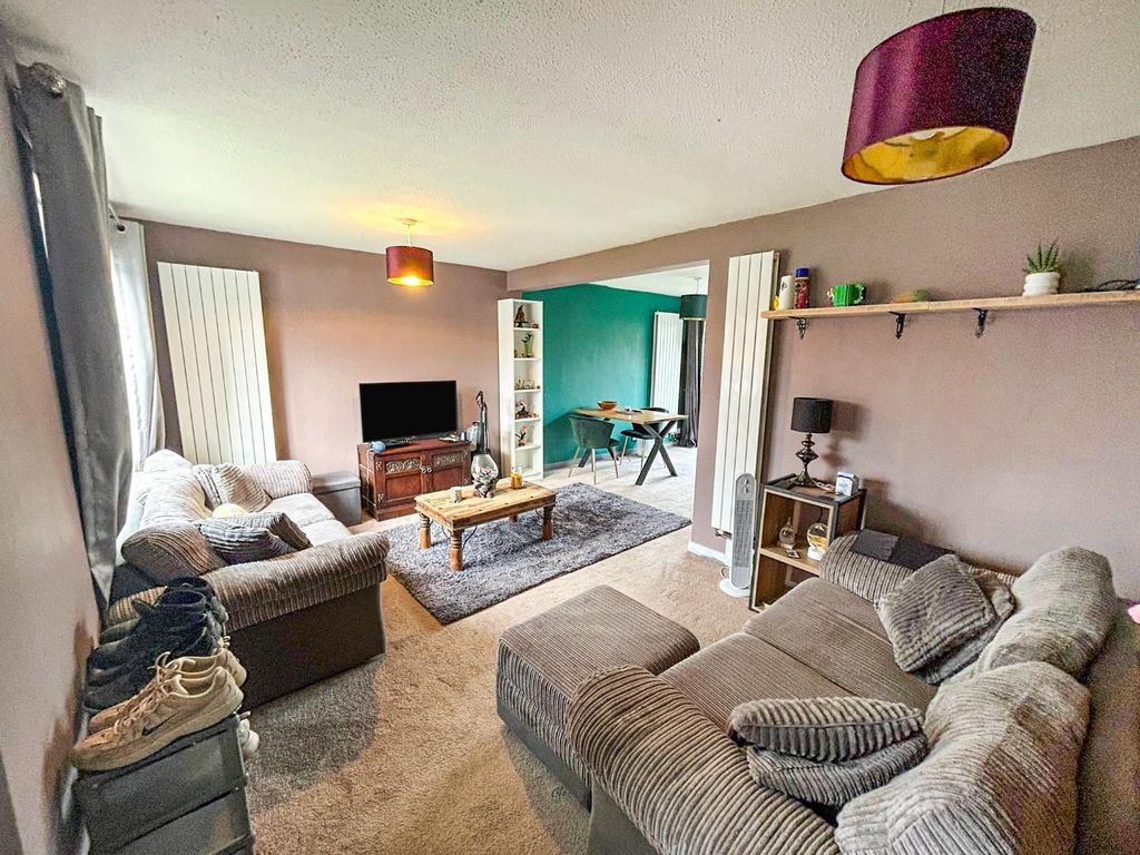 Property photo 3 of 10 Tlc_1B2ee0B8-6419-488c-Bb1E-0F157Efa2575_8Ad4E93.J