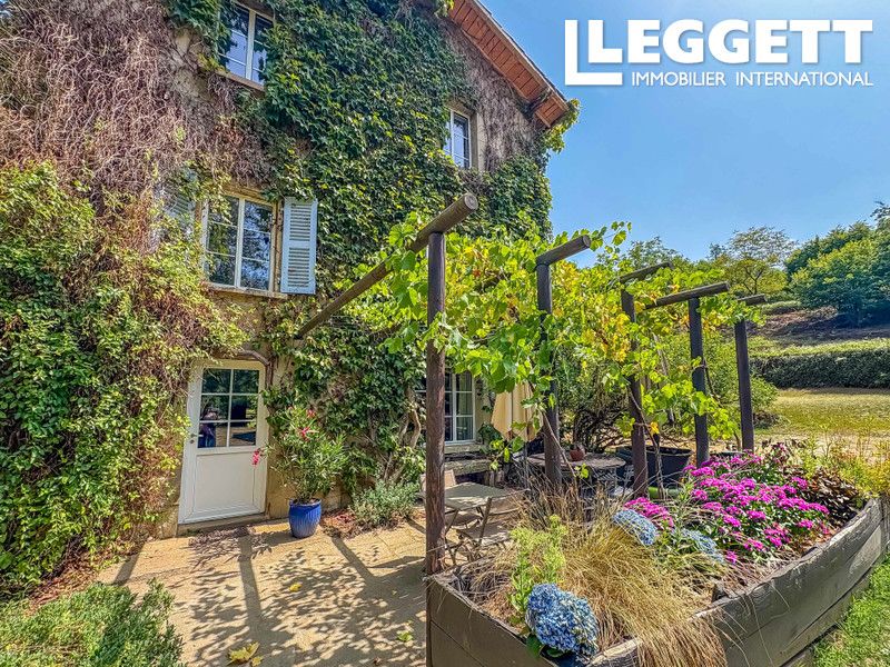 Property photo 3 of 10