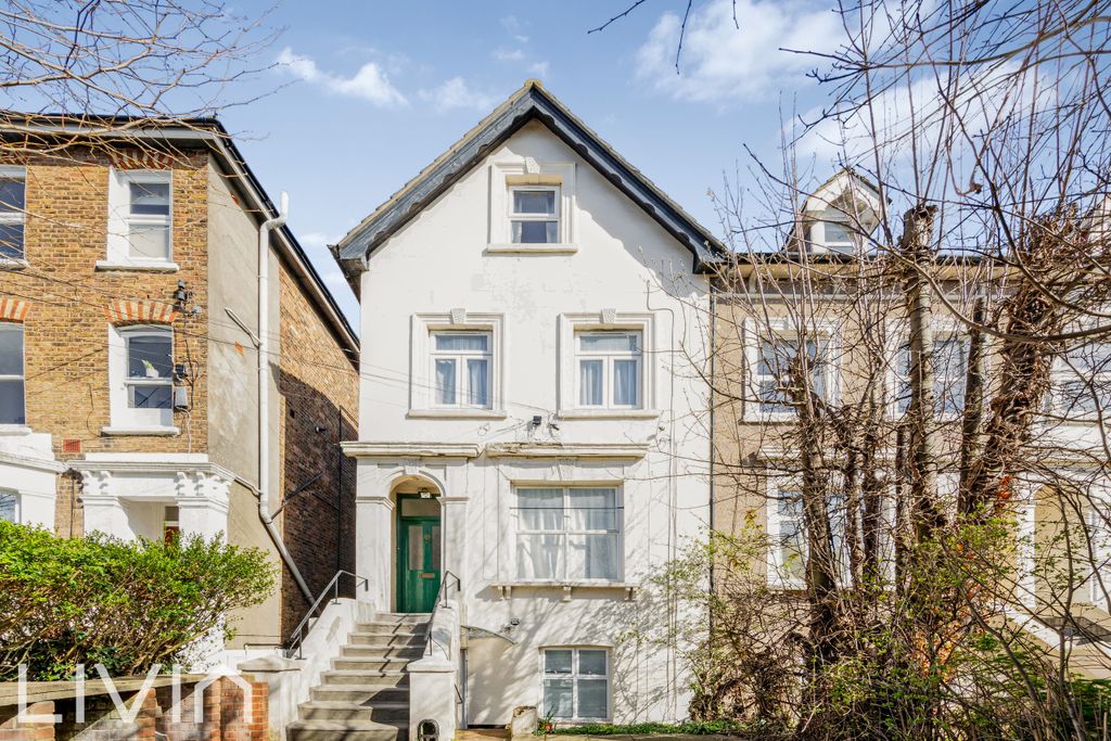 Property photo 1 of 10 Photo 1