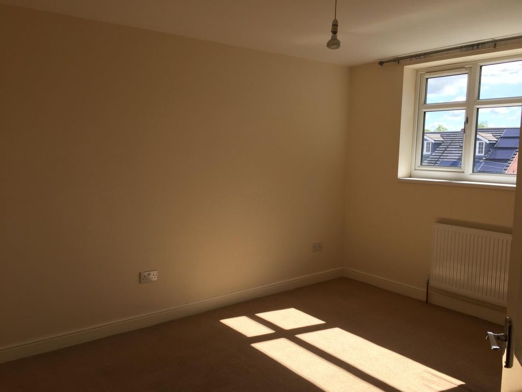 Property photo 3 of 4 Bedroom