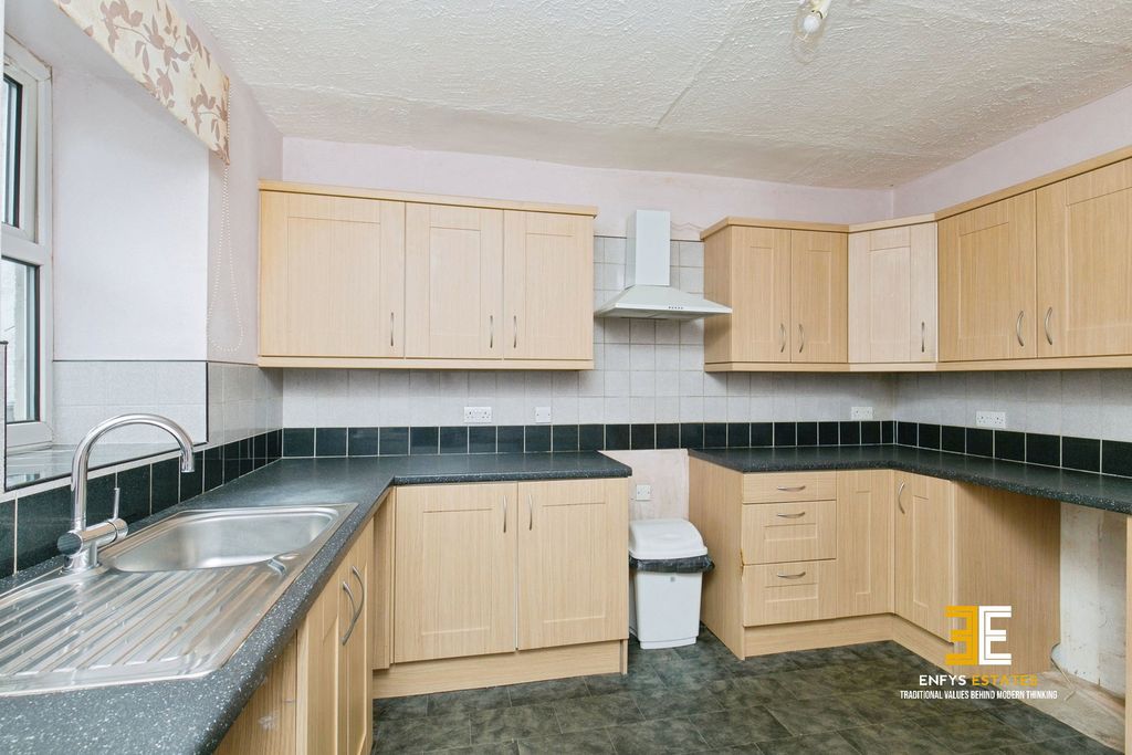 Additional image 10 of 4 bed semi-detached house for saleHigh Street, Penmaenmawr LL34