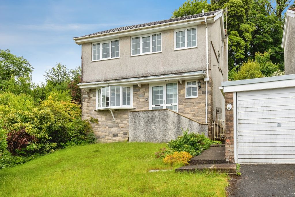 Property photo 1 of 20 Pbox-Img.Jpg